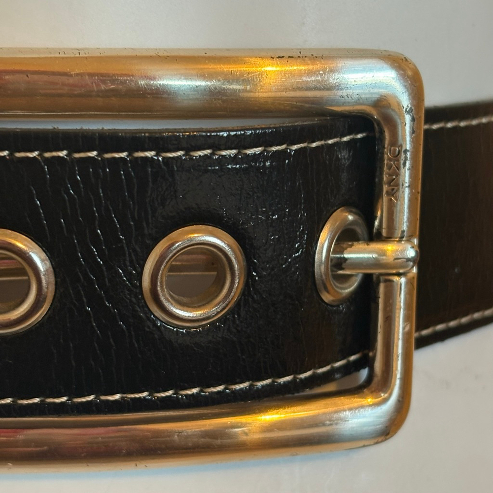 Women's DKNY Small Black White Stitch Leather Glazed Calf Belt Small - Picture 10 of 16